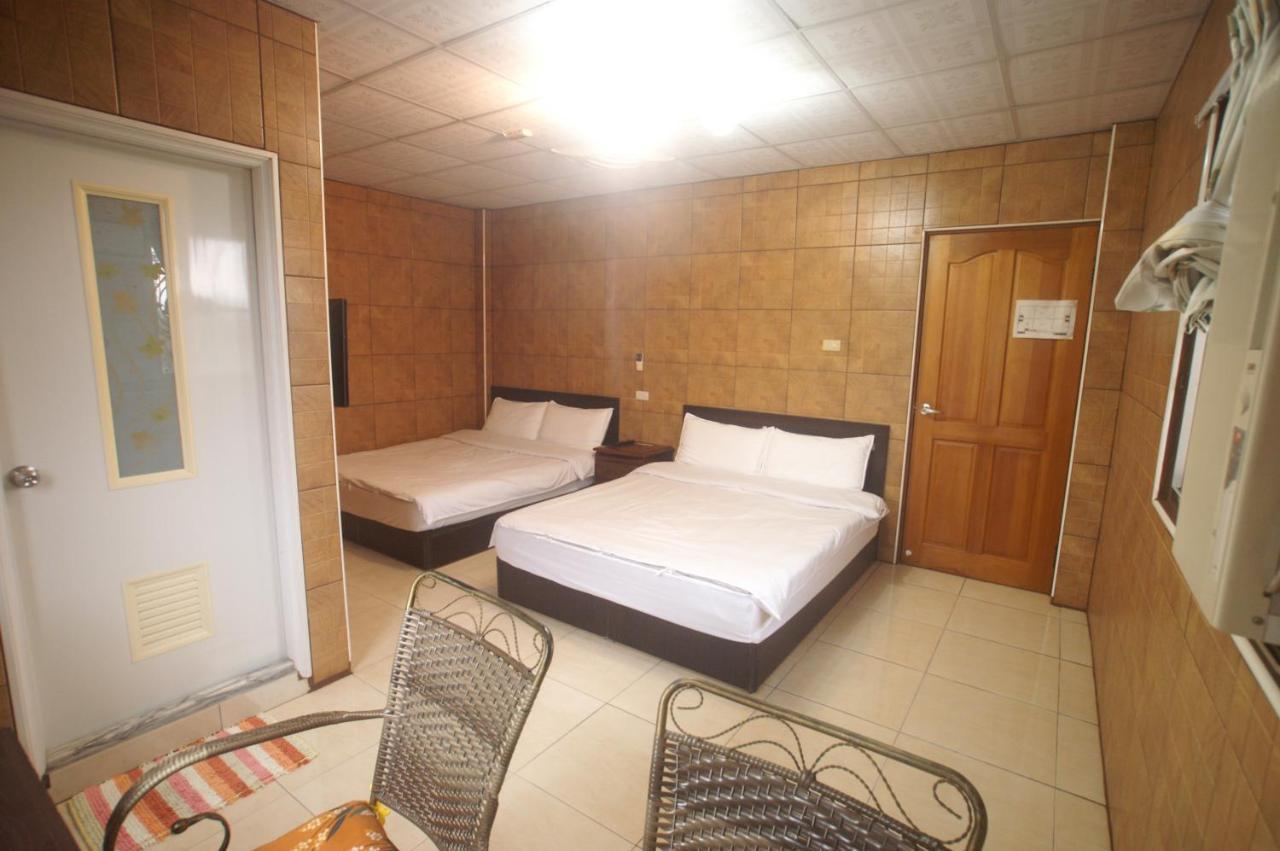 Red Crown Jacana B&B Taitung Exterior photo